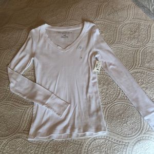 Aeropostale white ribbed long sleeve v-neck